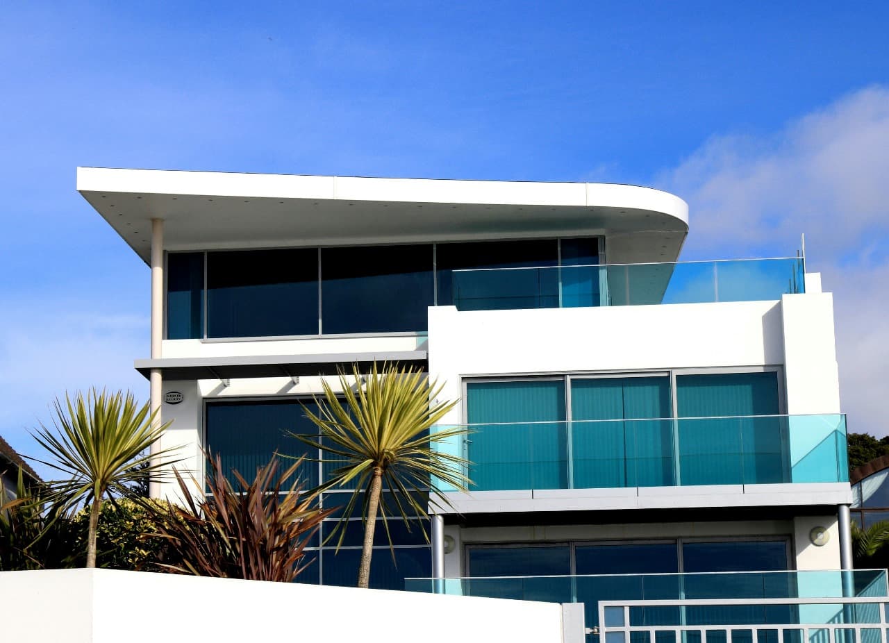 Browse exclusive listings of Waterfront homes for sale Pensacola FL near beaches and bays.
