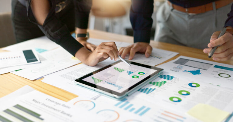 How to Switch Business Energy: Your Comprehensive Guide to Lowering Costs