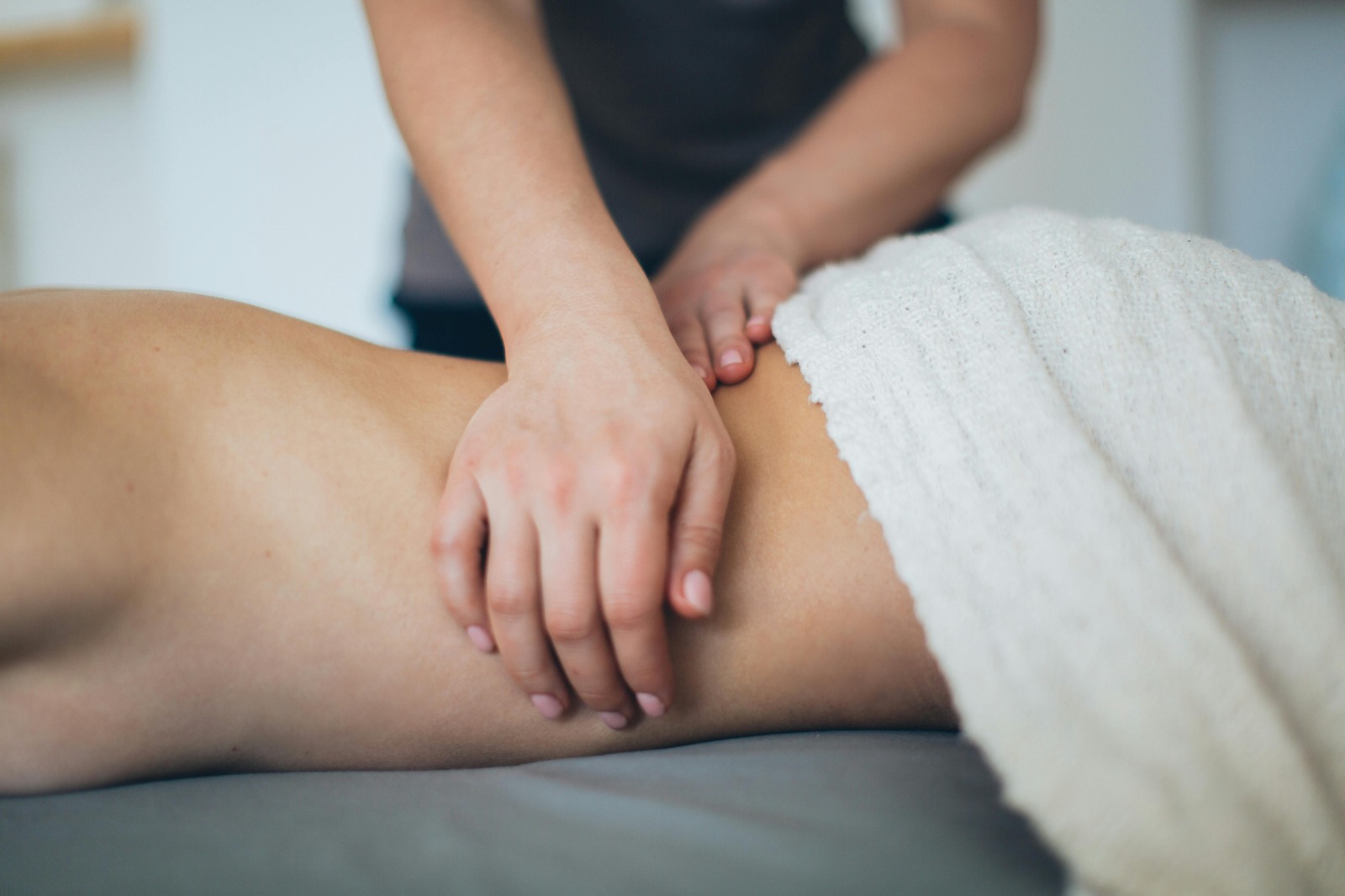 Discover Tranquility and Wellness with Relaxation Massage in Barsha at Orchid Spa